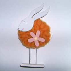 Iepurele Fericirii din lemn si lana