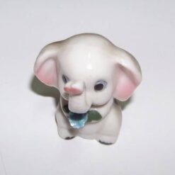 Elefantul norocului, din portelan