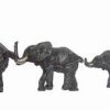 Familie de patru elefanti din rasina