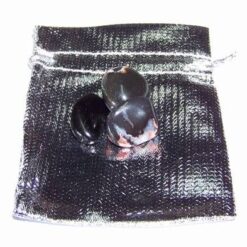 Saculet auto cu cristale de sardonix pentru zodia Cocos