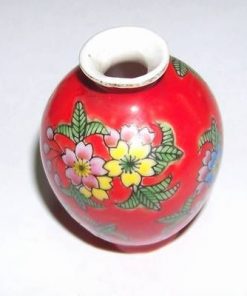 Mini vaza din portelan cu florile norocului absolut
