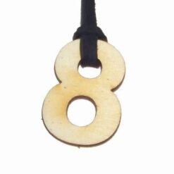 Pandantiv cu cifra 8 din lemn