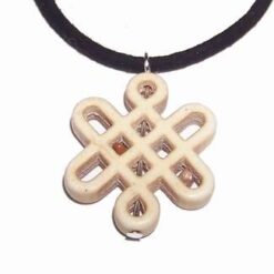 Pandantiv cu nodul mistic reprezentand elementul metal