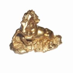 Calul armoniei auriu din tuf