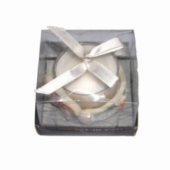 Ornament cu scoici si lumanare pentru a pastra o relatie