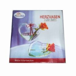 Inimioare din sticla sub forma de vaza care se agata