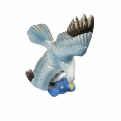 Vultur din portelan pentru a te elibera de o karma grea