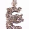 Pandantiv barbatesc model dragon pe lantisor de argint