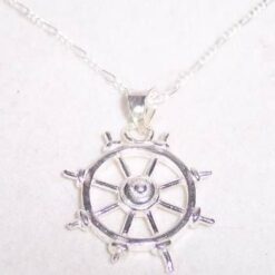Pandantiv din argint cu roata norocului