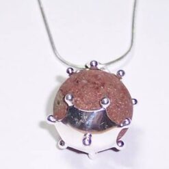 Pandantiv din argint si roca, pe lantisor din argint