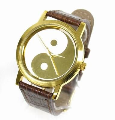 Ceas Feng Shui cu mecanism cuart - Yin-Yang - auriu Ceas Feng Shui cu mecanism cuart - Yin-Yang - auriu