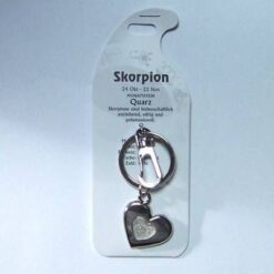 Breloc din metal si cristal de stanca - nativii Scorpion