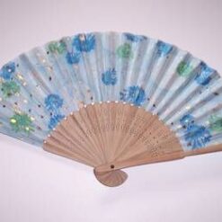 Evantai Feng Shui cu motive florale, din bambus