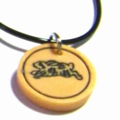 Talismanul norocos cu Iepure, pe siret cu inchizatoare