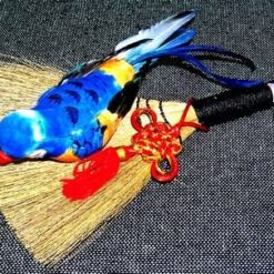 Maturica fermecata cu papagalul dragostei