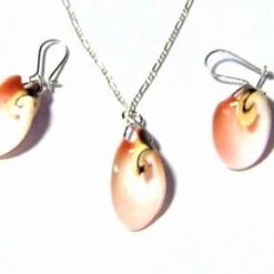 Set Feng Shui cu scoicile dragostei si argint