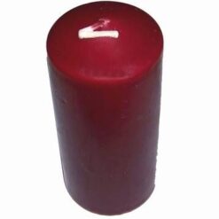 Lumanare visinie pentru planul sentimental