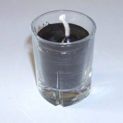Lumanare neagra in pahar de sticla