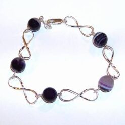 Bratara din argint cu cifra 8 si cristale de agat