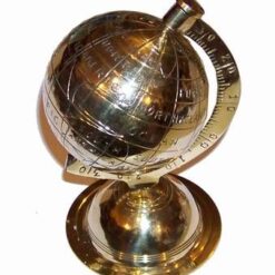 Glob pamantesc din alama