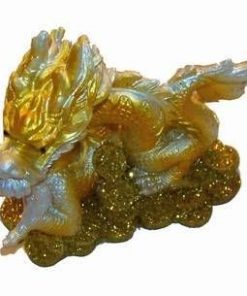 Dragon auriu cu monede
