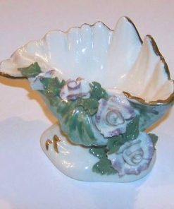 Vas Feng Shui din ceramica in forma de scoica