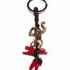 Breloc Feng Shui cu Maimuta aurie si ardei rosii