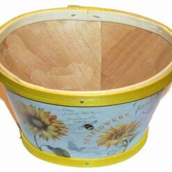 Cos din lemn decorat cu floarea soarelui