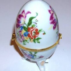 Ou din portelan pictat - tip casetuta