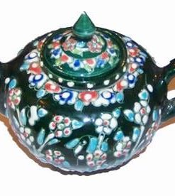 Ceainic din ceramica, lucrat manual