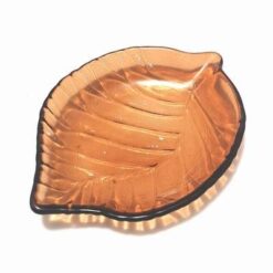 Vas din sticla, transparent, in forma de frunza