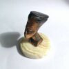 Bustul lui Nefertiti din cupru pe suport din onix