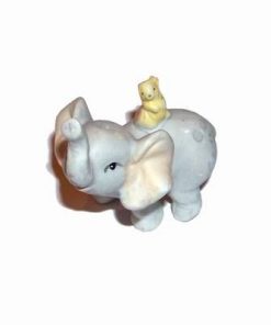 Elefant din ceramica cu trompa ridicata si veverita