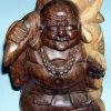 Statuia lui Buddha razand din lemn de tec